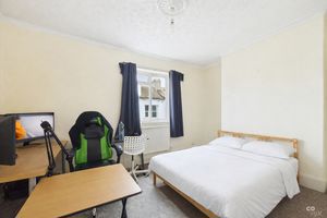 Photo 19- click for photo gallery